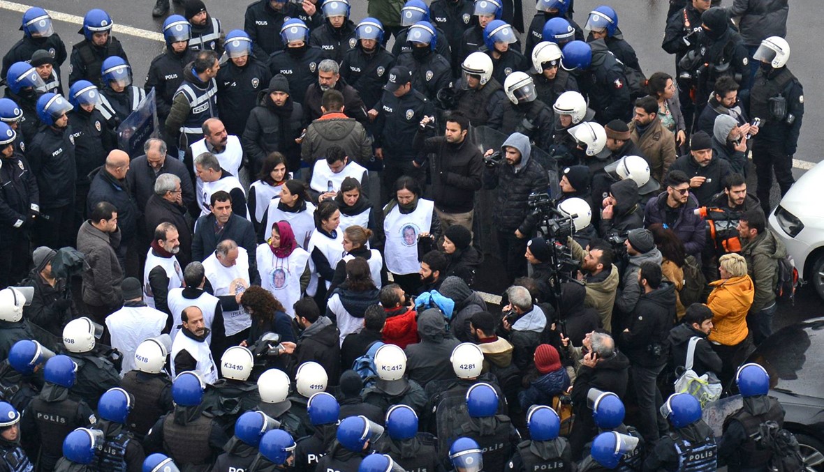 تركيا: الشرطة تمنع تجمّعاً تضامنيًّا مع النائبة الكرديّة غوفين في دياربكر