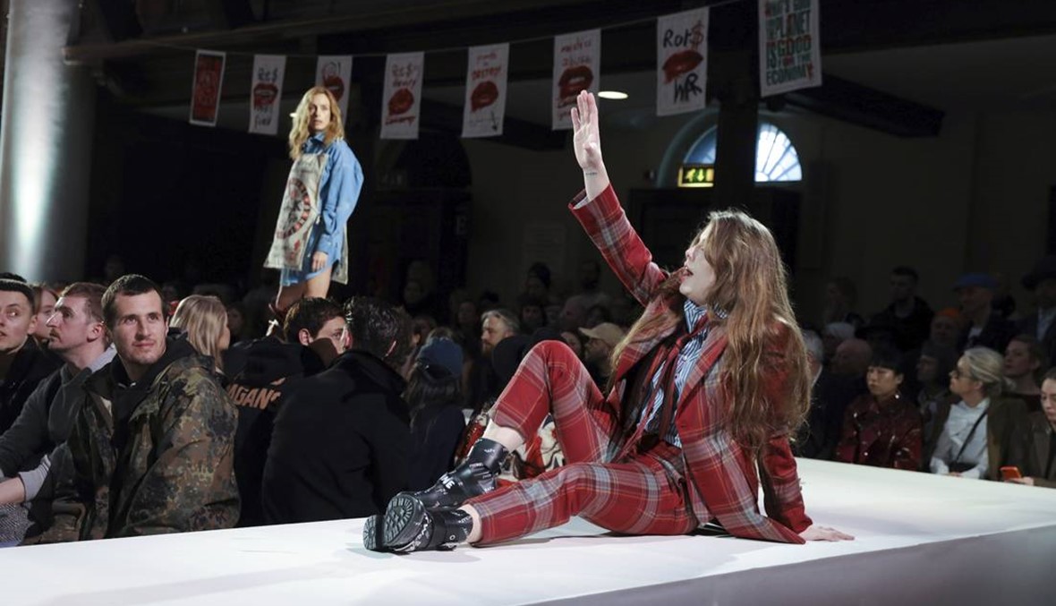 مصممو الأزياء البريطانيون قلقون من التبعات السلبية للبريكست