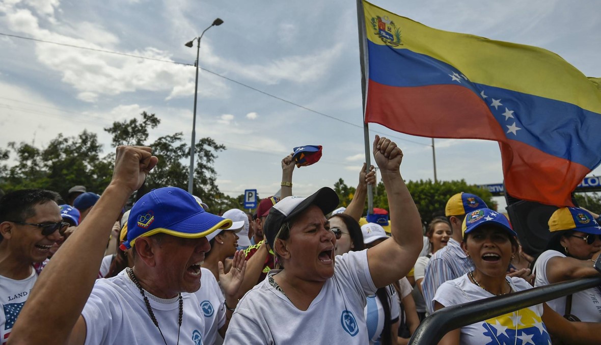 فنزويلا تمنع دخول نواب أوروبيين جاؤوا بدعوة من زعيم المعارضة غوايدو