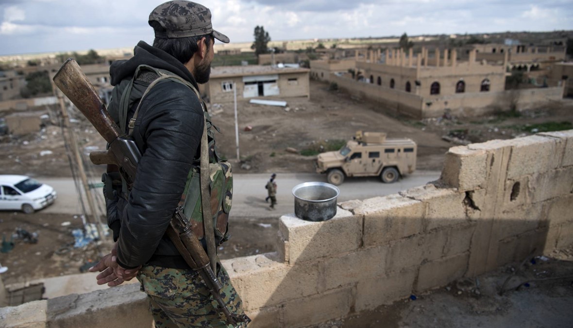 الأكراد لن يفرجوا عن مقاتلي "داعش" الأجانب المحتجزين لديهم: "قنبلة موقوتة"