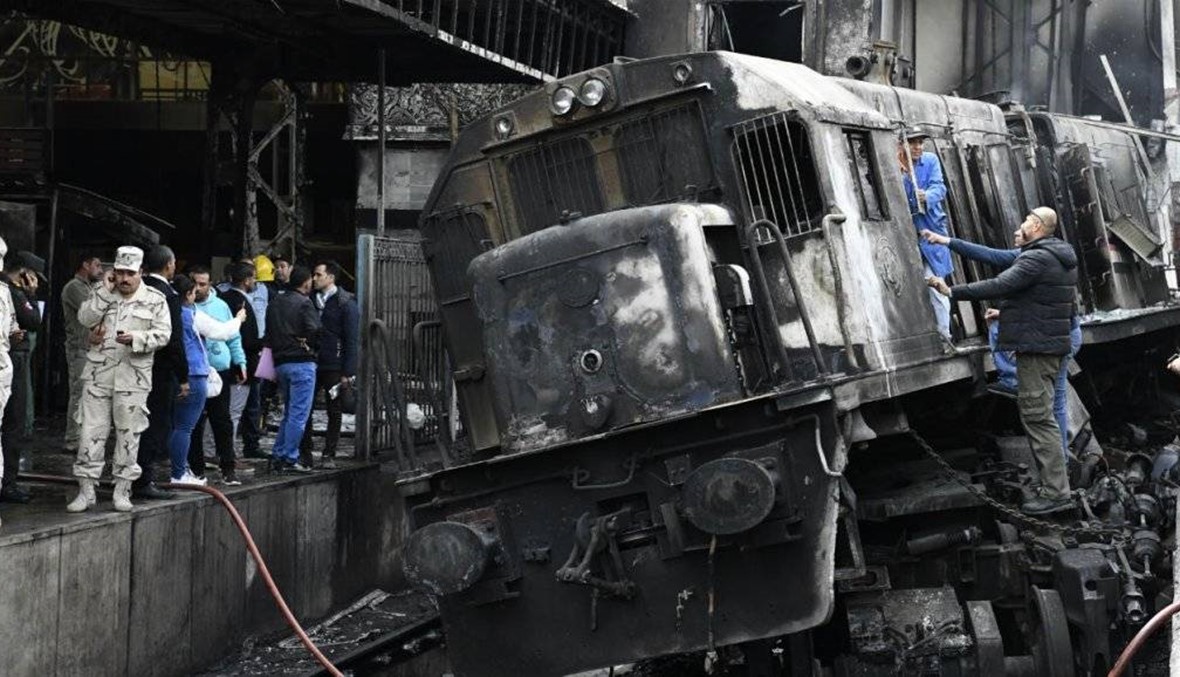 بالفيديو: فقراء تلتهمهم النيران... حريق قاتل في محطة القاهرة الرئيسية