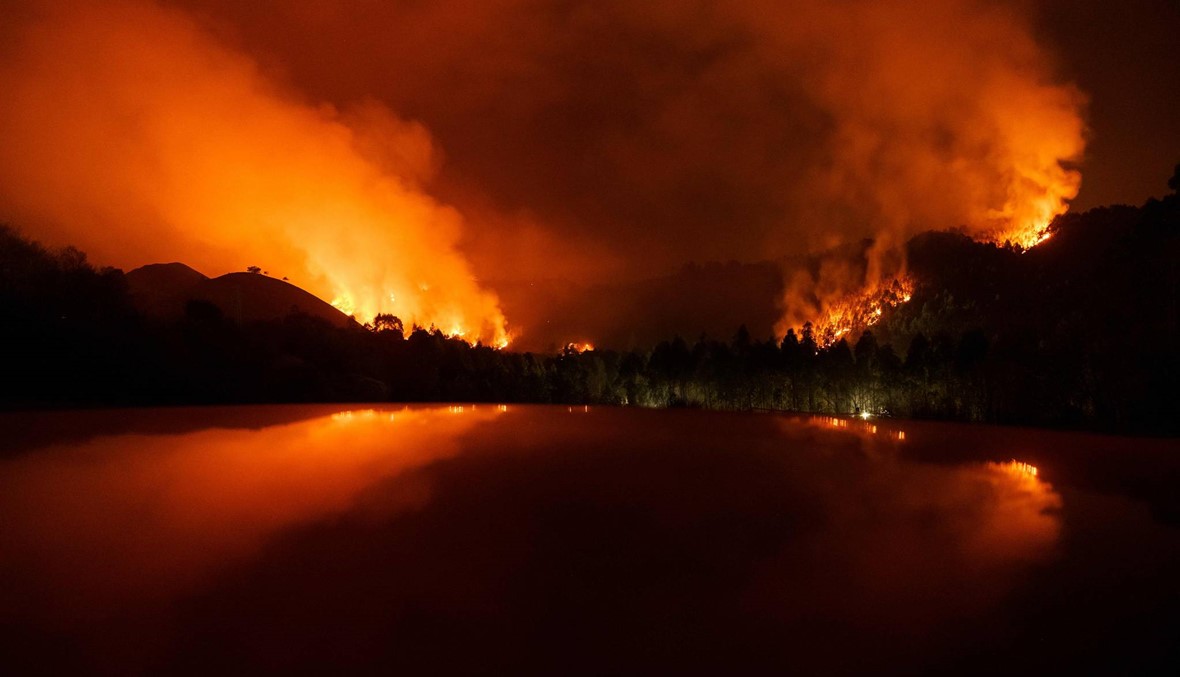الحرائق تواصل التهامها للغابات في إسبانيا (أ ف ب)