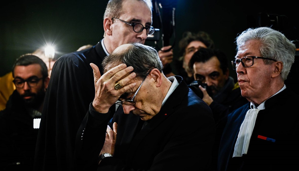 أعلى كاردينال في فرنسا "يقدّم استقالته" إلى البابا: بارباران أُدين بعدم الإبلاغ بتعديات جنسيّة