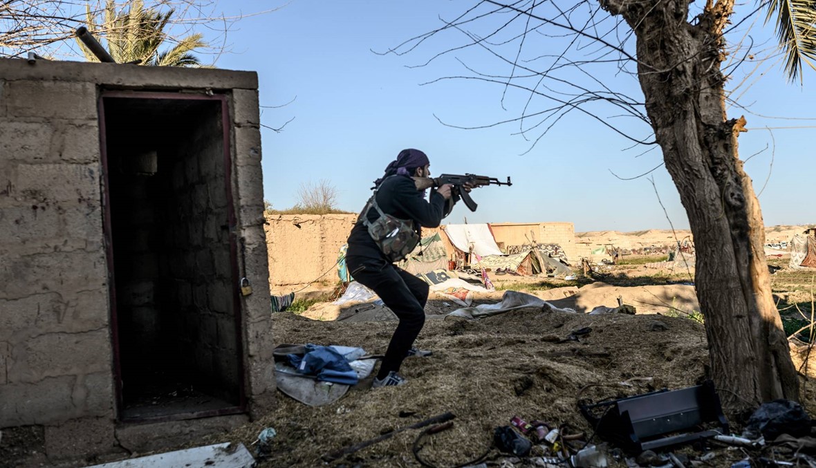الاشتباكات مستمرّة في الباغوز: قوّات سوريا الديموقراطيّة "قتلت عشرات من داعش"