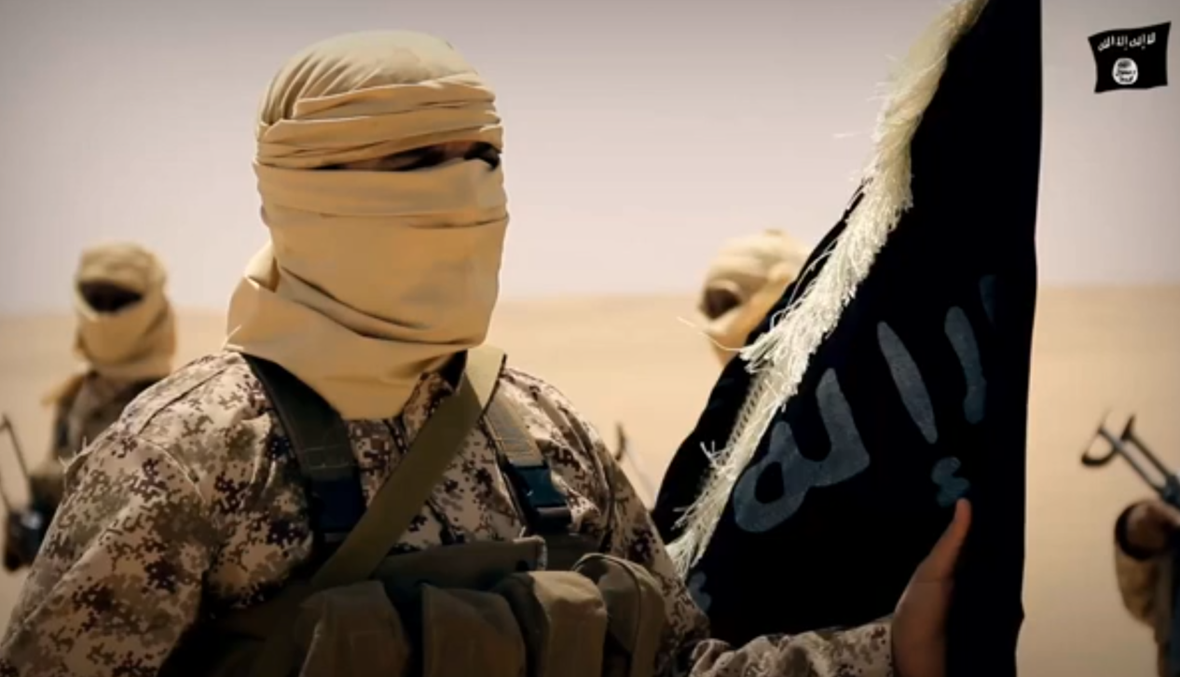 اتُّهِم بأنّه "جاسوس"... "داعش" يتبنى قطع رأس تونسي