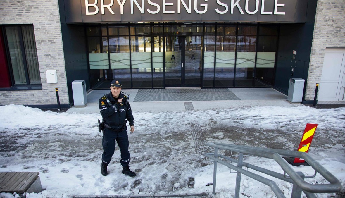"عنف ووضع خطير" في ابتدائية بأوسلو... تلميذ نرويجي يهدّد بالسكين