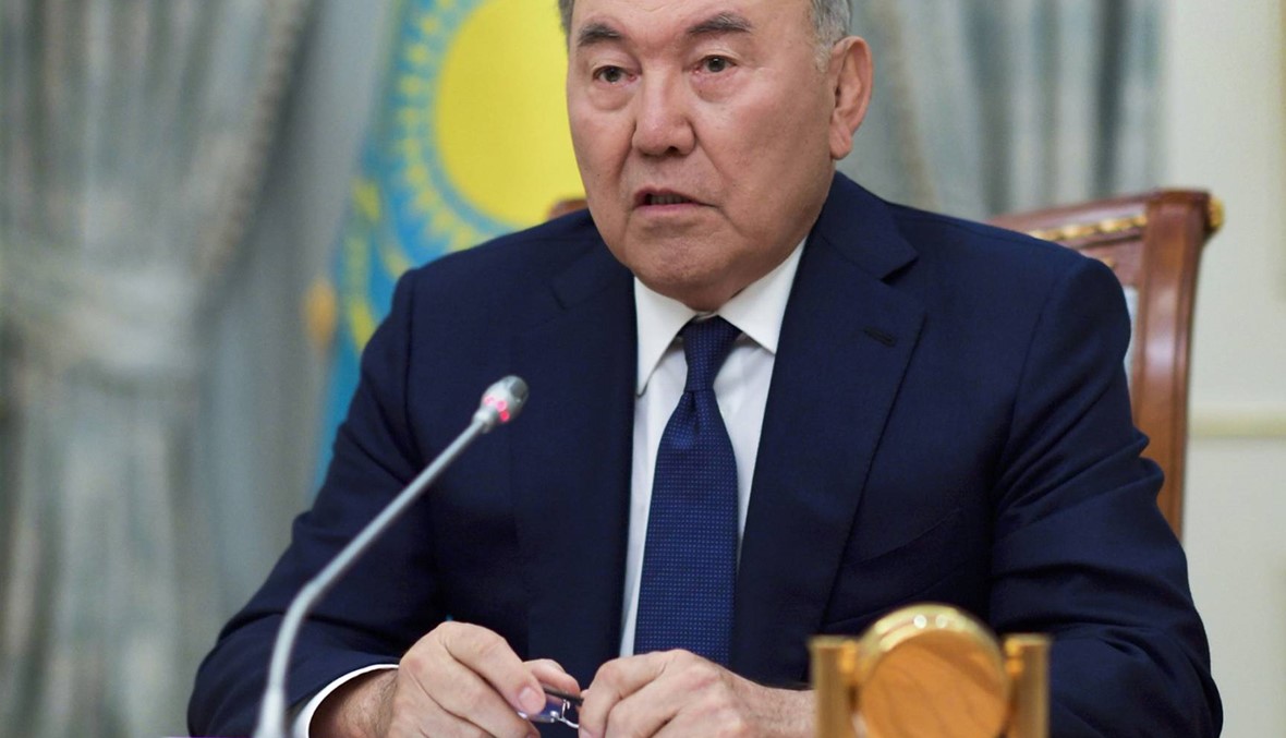 نزارباييف استقال من رئاسة قازاقستان
