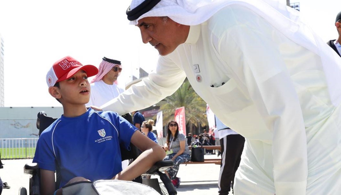 بالصور: الرميثي يحضر منافسات أولمبياد أبو ظبي