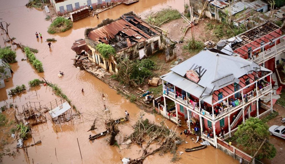 الإعصار في إفريقيا الجنوبية يسفر عن 356 ضحية على الأقل وآلاف العالقين