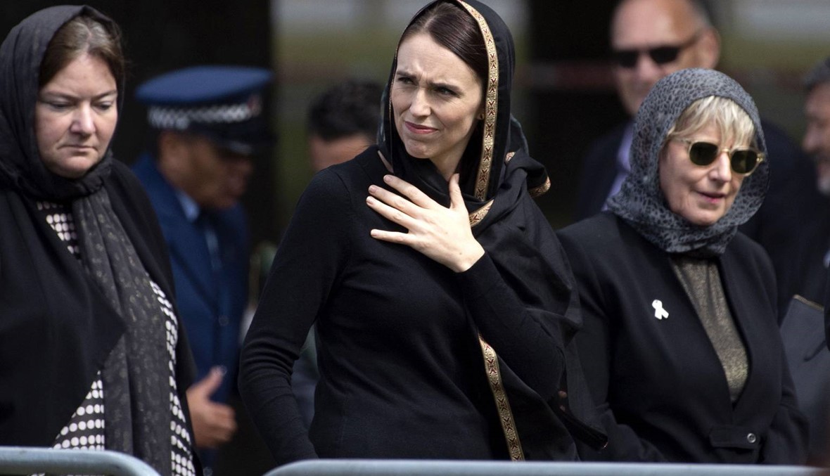 نيوزيلندا رفعت الأذان ووقفت دقيقتي صمت في مراسم وداع ضحايا مجزرة المسجدين