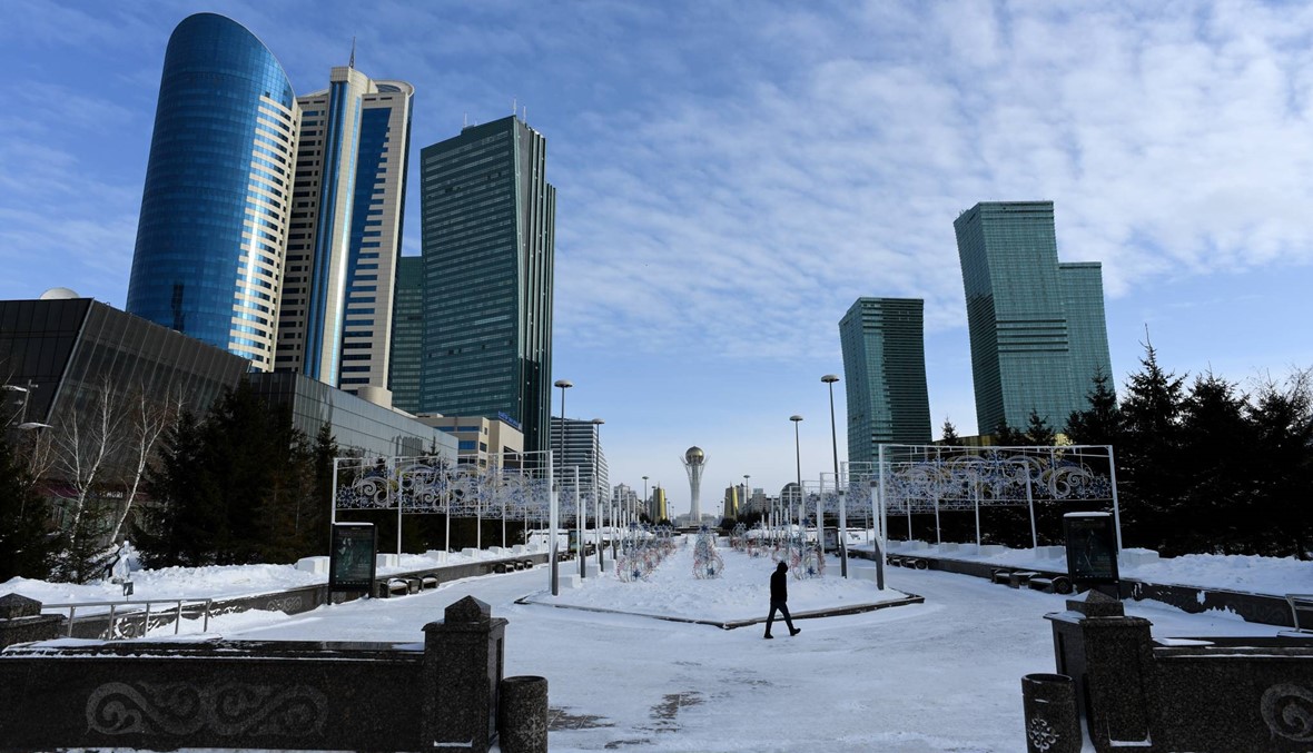 كازاخستان: الرئيس توكاييف يعيّن رئيس الوزراء المقال في منصب "كبير معاونيه"