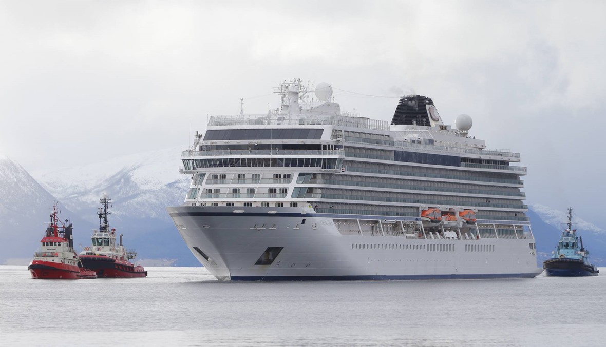 انتهاء معاناة "فايكينغ سكاي": السفينة السياحيّة وصلت إلى ميناء في النروج