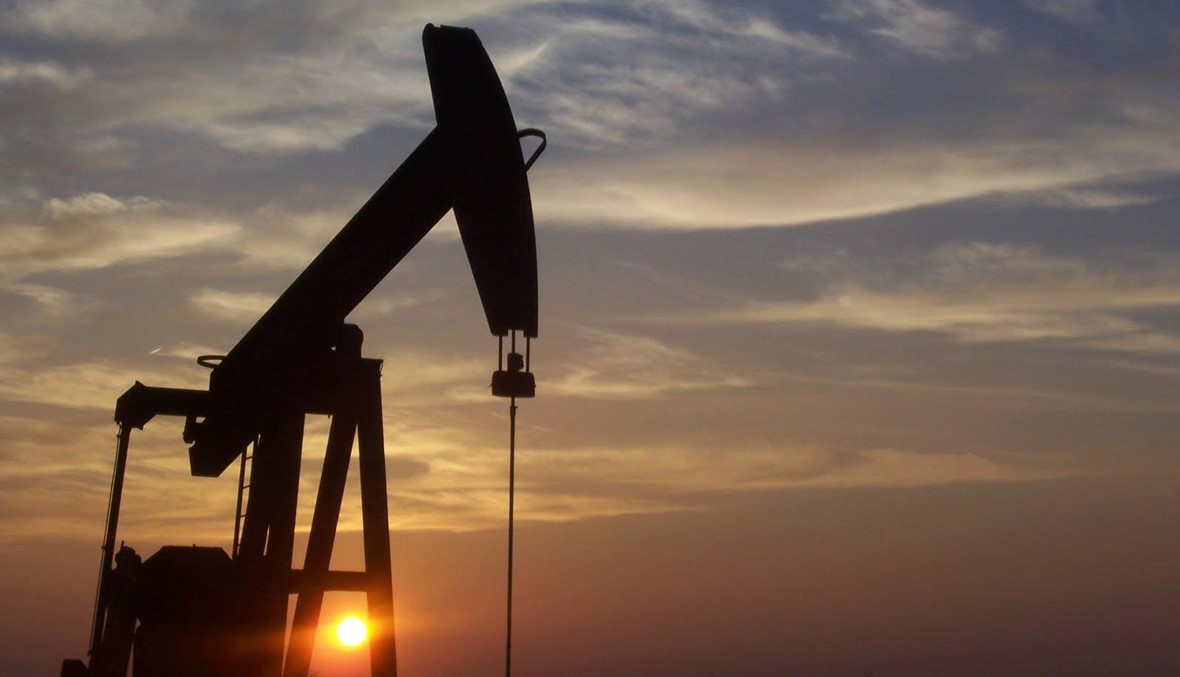شركات تجارة تتوقع بقاء أسعار النفط الحالية