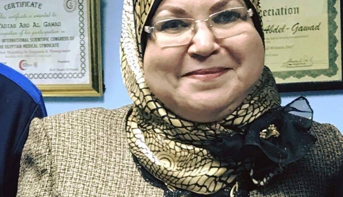 سمعتْ كلمة "ماما" بعد 41 عاماً... فادية عبدالجواد تحارب الصّمم في مصر