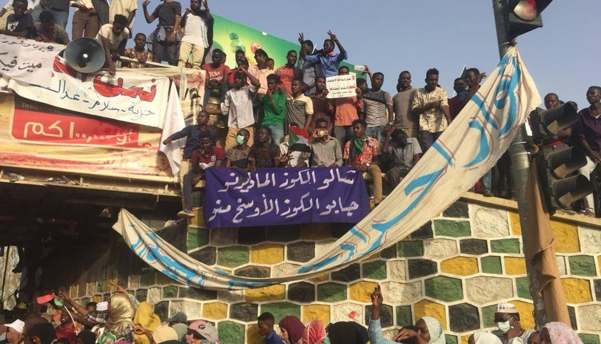 غوتيريس يطالب بـ"عمليّة انتقاليّة مناسبة وشاملة" في السودان