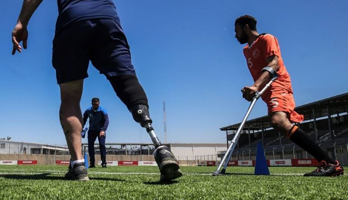 كرة القدم تمنح مبتوري الاطراف الأمل في قطاع غزة