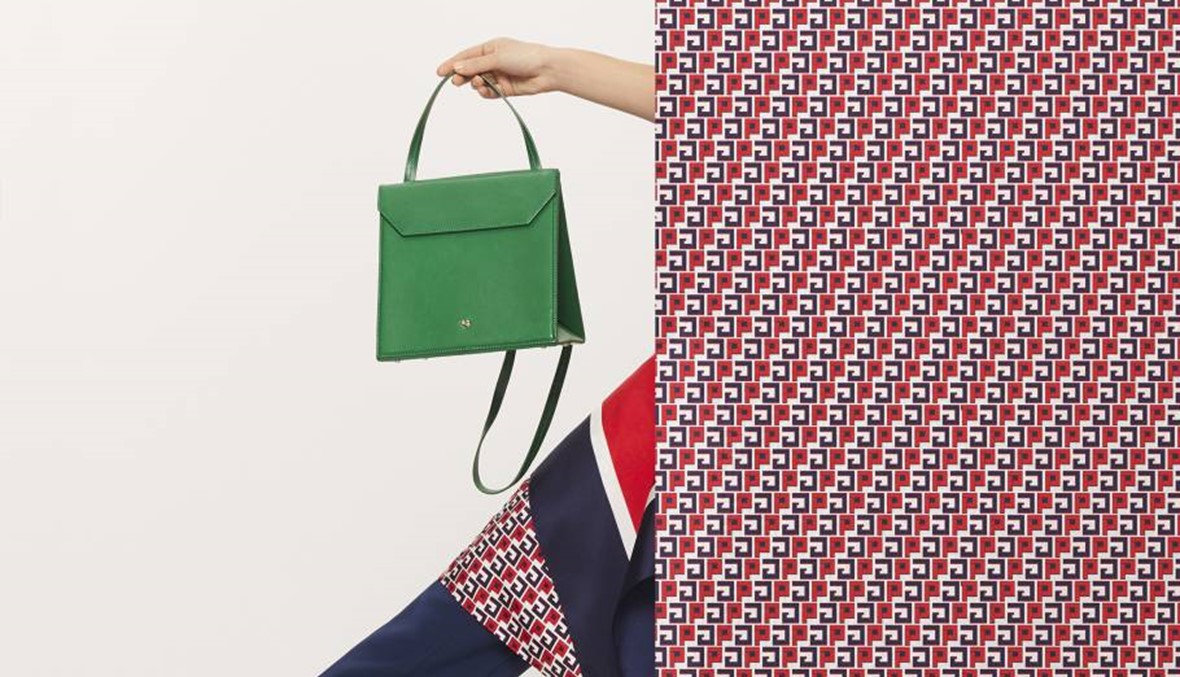 فيديو- خمسة مؤثّرين من دبي يصوّرون حملة إعلانية لحقيبة