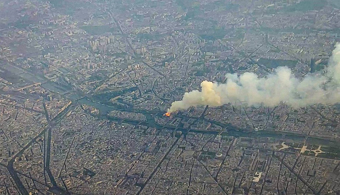 هل تنبّأ نوستراداموس بـ "انحدار الإنسان" بعد حريق نوتردام؟
