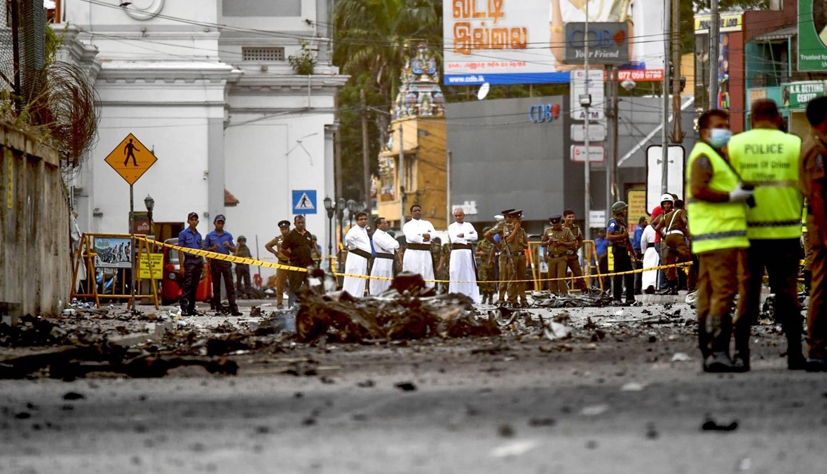 سري لانكا تلاحق إسلاميّين متّهمين بالتّفجيرات: الـ"أف بي آي" والإنتربول" يساعدان في التّحقيق