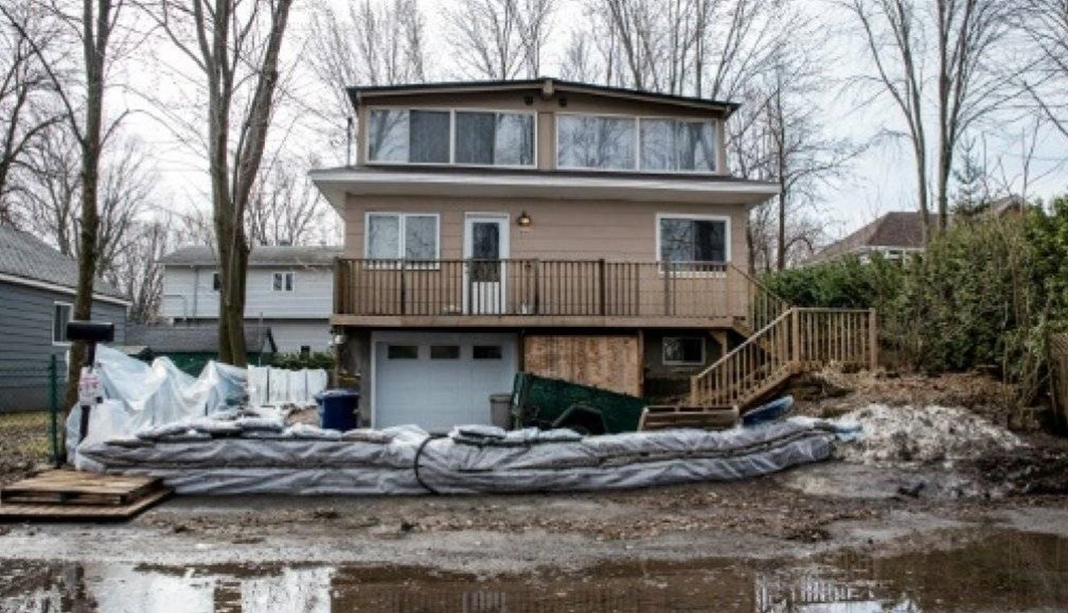 إجلاء الآلاف من مناطق قرب مونتريال في كندا اثر انهيار سد جراء فيضانات