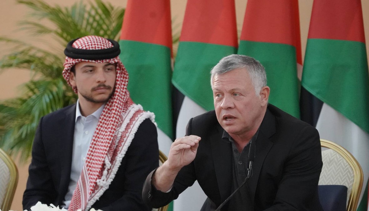 العاهل الأردني عرض مع قائد القيادة الأميركيّة الوسطى "جهود الحرب على الإرهاب"