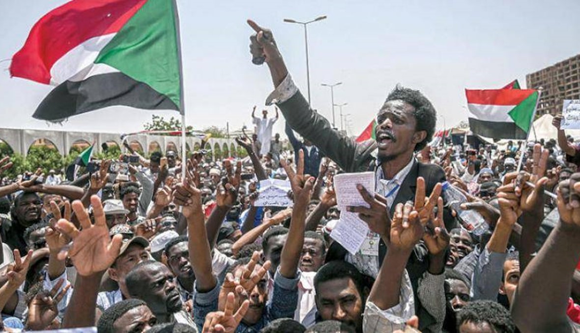 الفريق عبد الفتاح البرهان سيتولى رئاسة المجلس المشترك مع المدنيين في السودان