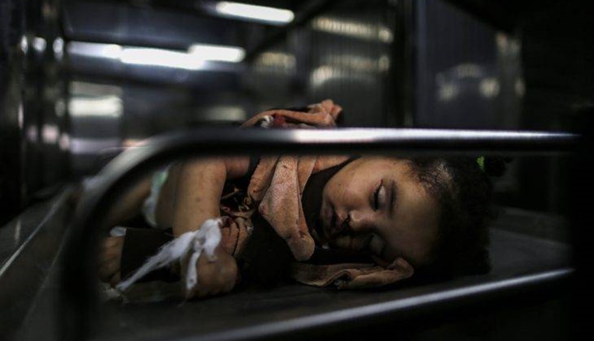المرأة التي قتلت مع الطفلة الرضيعة صبا في غزة قريبتها وليست والدتها