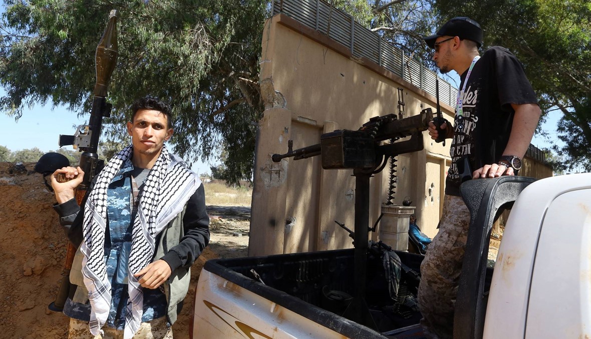 السراج في لندن: هانت يؤكّد له أنّ "لا حلّ عسكريًّا" للنزاع في ليبيا