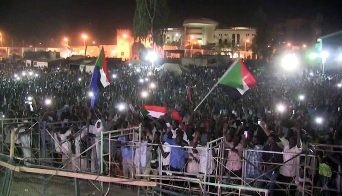 قادة الاحتجاج في السودان يأسفون لوقف التفاوض