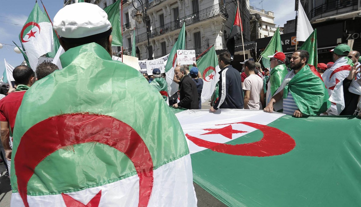 شخصيات سياسية وعسكرية جزائرية: لحوار صريح مع ممثلي الحركة الاحتجاجية