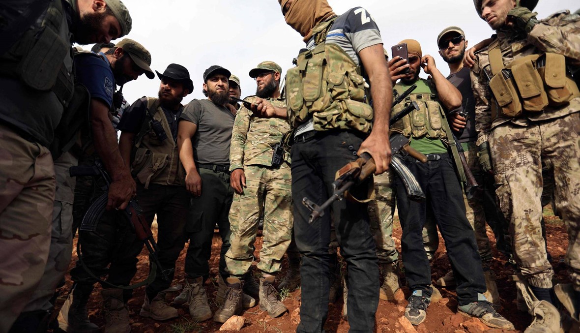 44 قتيلاً في شمال غرب سوريا في اشتباكات بين قوات النظام وفصائل جهادية