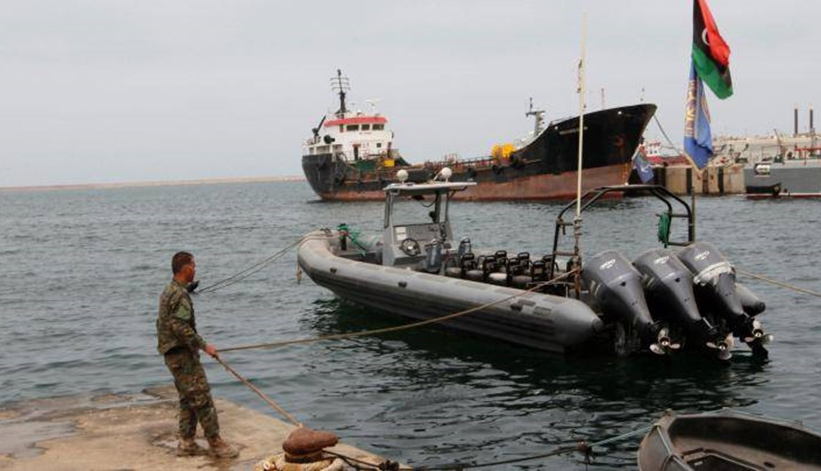 خفر السواحل الليبي ينقذ 290 مهاجراً قبالة ساحل طرابلس الشرقي