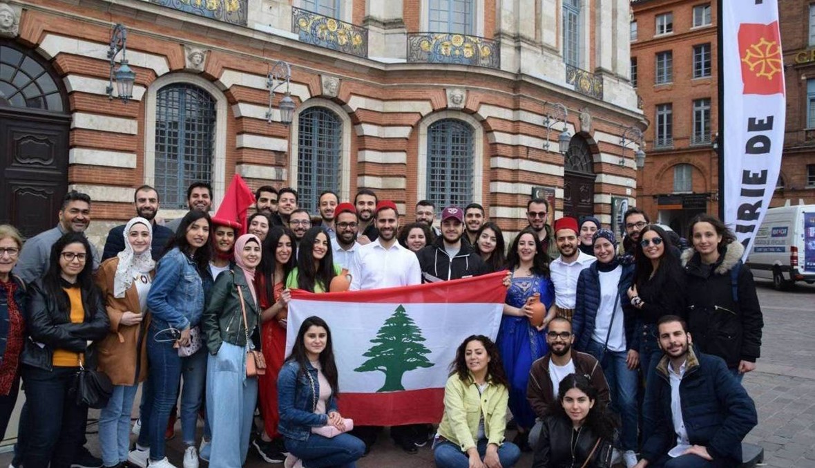 تولوز الفرنسيّة تحتضن الثقافة اللبنانيّة... دبكة ومأكولات تراثيّة في "منتدى اللغات"
