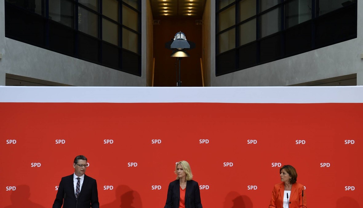 ألمانيا: الأحزاب المتحالفة مع ميركل تعقد اجتماعات أزمة