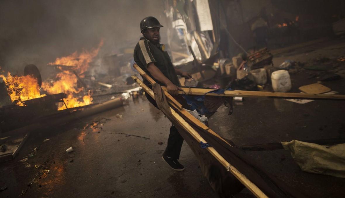 الداخلية المصرية: مقتل 14 شخصا يشتبه في تورطهم باعتداء سيناء