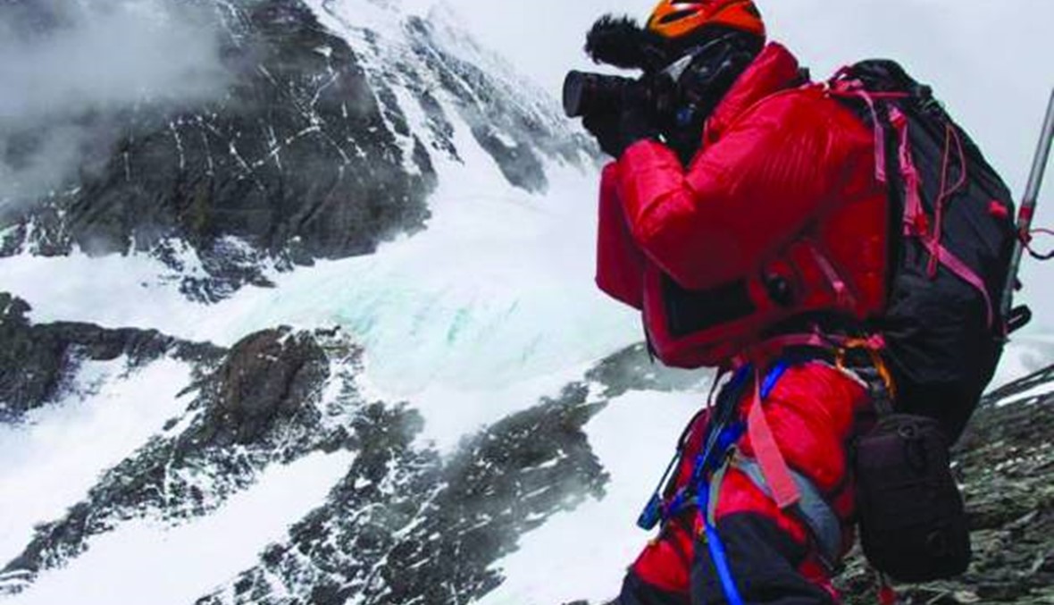 إيليّا سيقلي وقف على القمّة ثلاث مرّات وصوّر وثائقي The Dream of Everest...