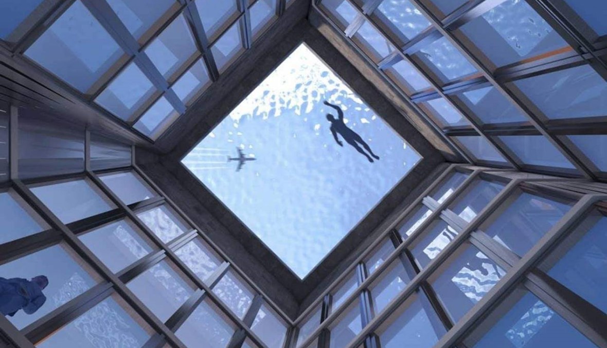 على ارتفاع 220 متراً حمام سباحة زجاجي برؤية 360 درجة في سماء لندن