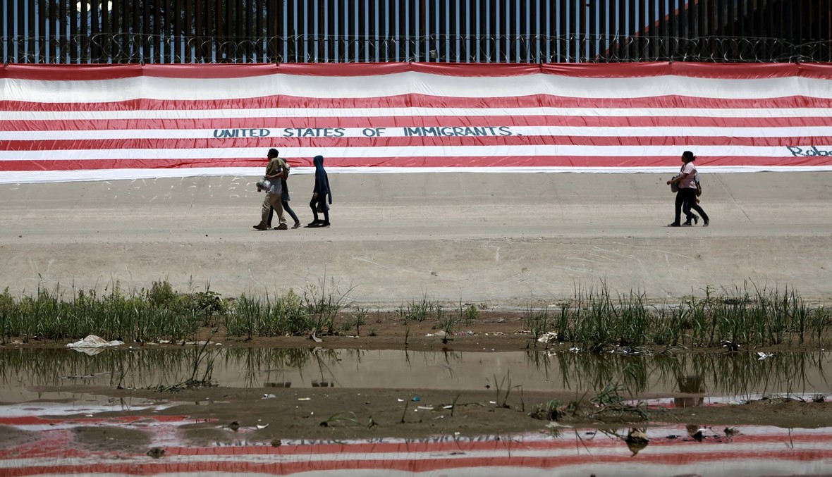 اتفاق بين واشنطن والمكسيك بشأن الهجرة وتعليق فرض رسوم جمركية عليها