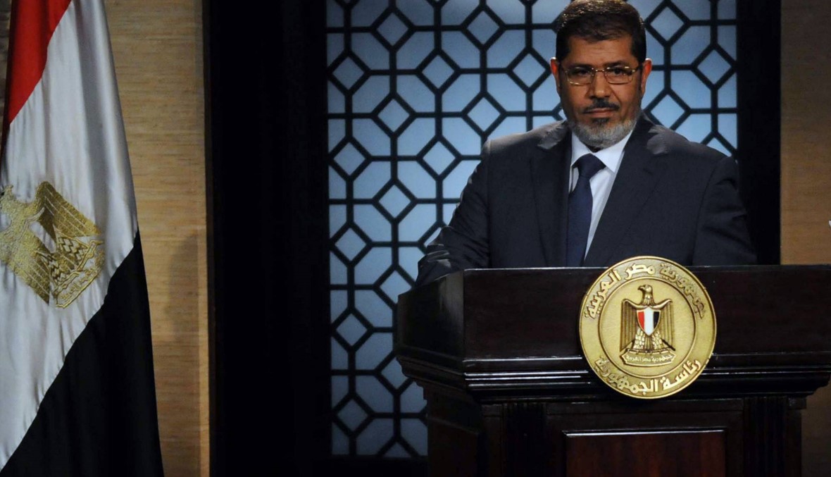 محمد مرسي من الرئاسة إلى السجن: رحلة سياسيّة قادته إلى الموت