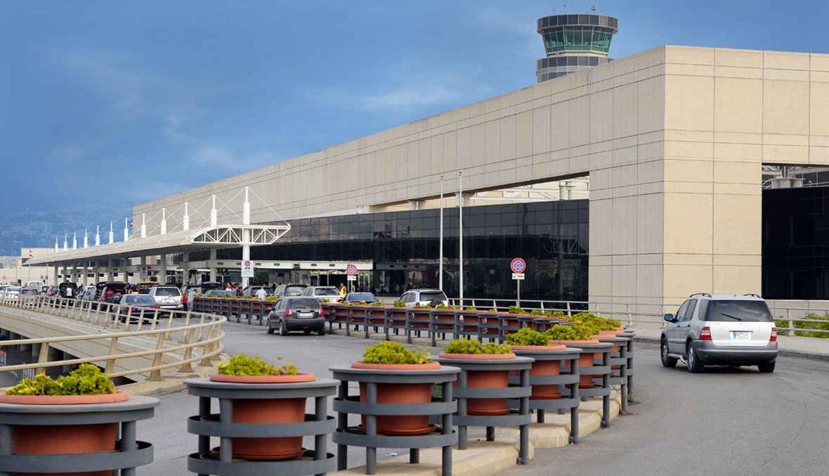 تعميم للمسافرين الأجانب: أمن عام المطار يوقف تعبئة بطاقات الوصول والمغادرة خطيّاً