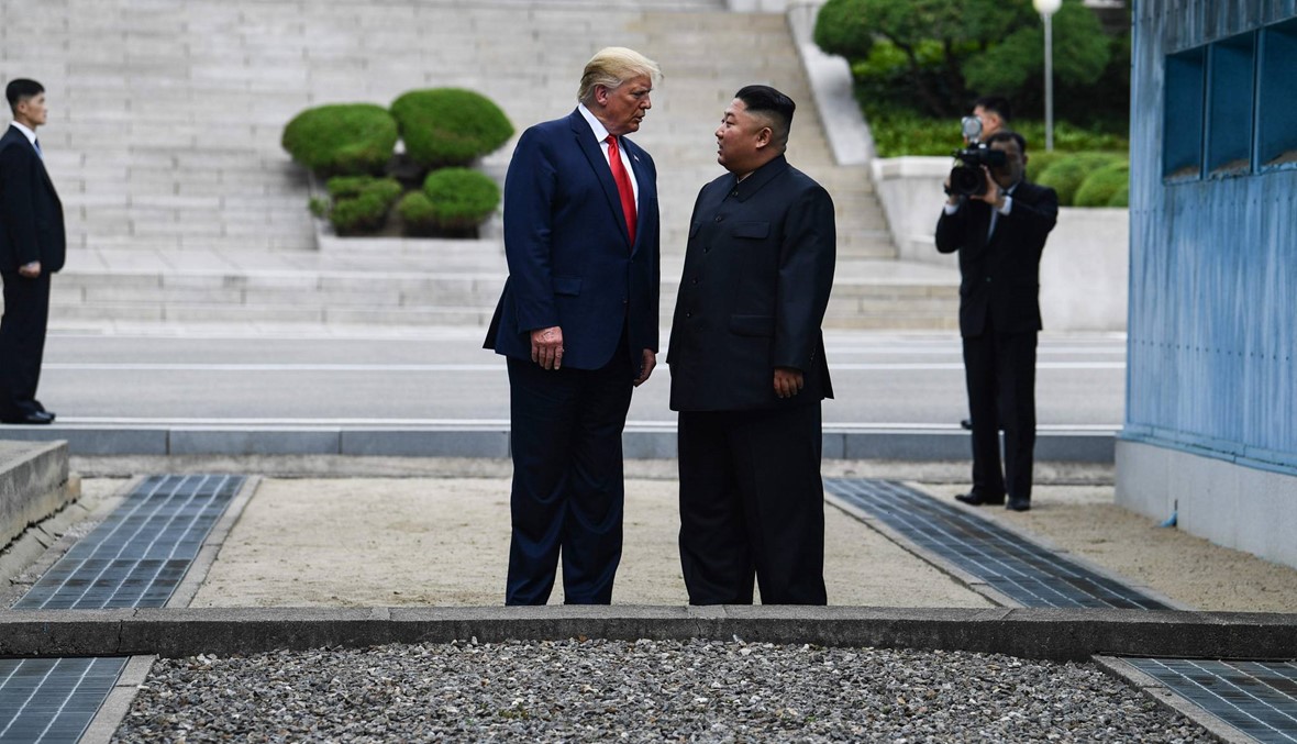 ترامب أول رئيس أميركي تطأ قدماه كوريا الشمالية