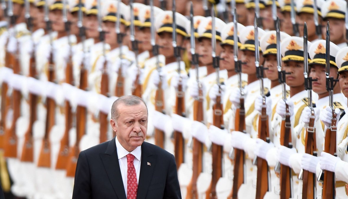 بعد احتجاز حفتر 6 بحّارة أتراك... إردوغان يصفه بـ"القرصان"