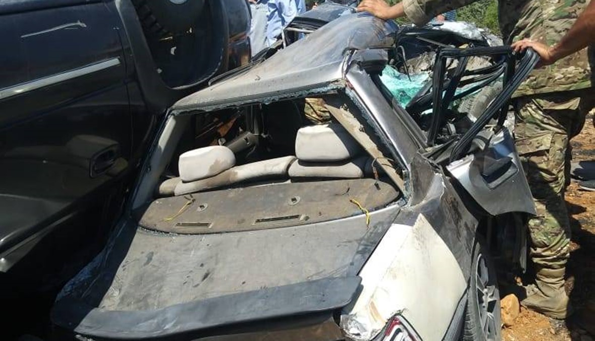 حادث سير مروّع في بعلبك: مقتل عسكريّيَن وجرح مواطن