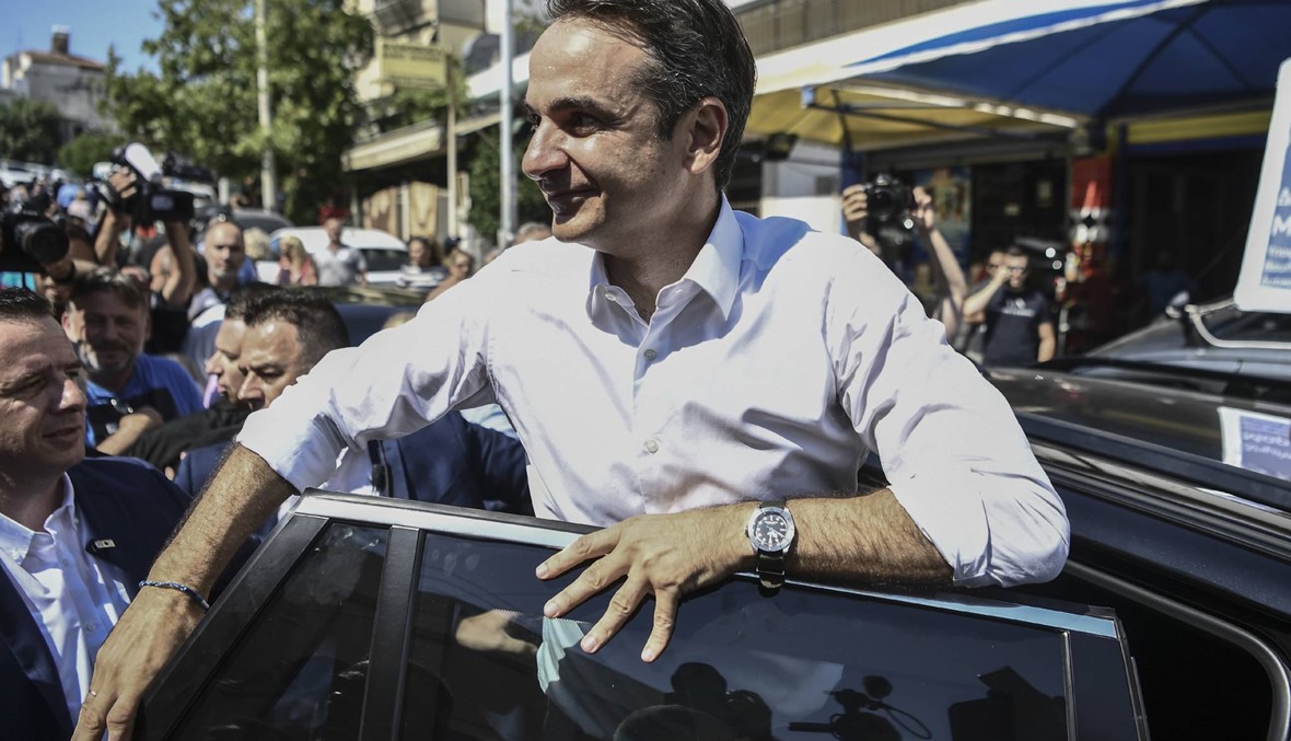انتخابات تشريعيّة في اليونان: اليمين بزعامة ميتسوتاكيس يتصدّر النتائج