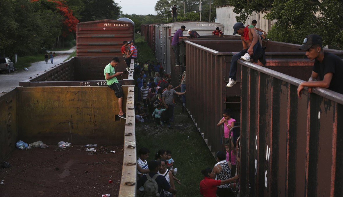 اعتقال 51 مهاجراً غير شرعي في شمال المكسيك: "سيتلقّون نصائح" للعودة