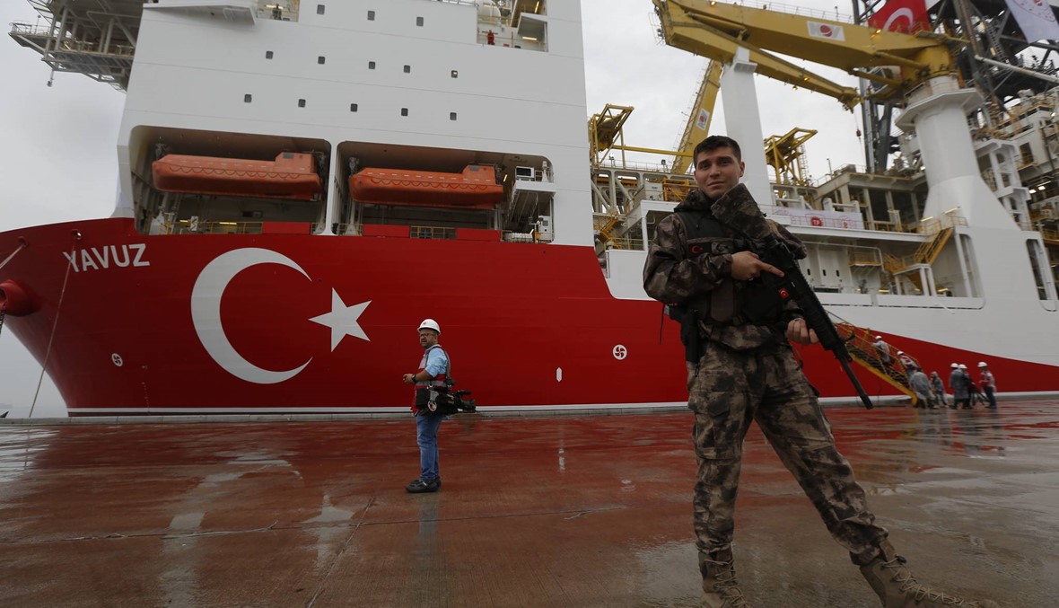 باريس تدعو تركيا إلى احترام "سيادة" قبرص: لعدم "زعزعة الاستقرار"