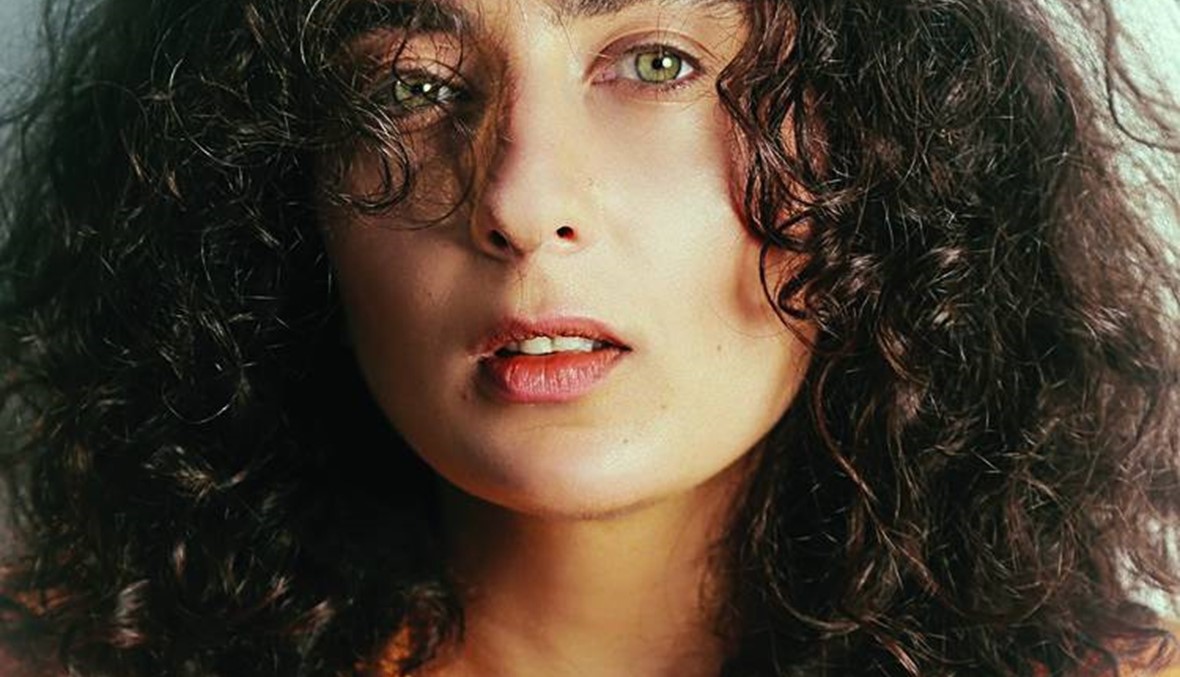 بيروتية تُغنّي القرية... جمال أبو حمد: "أعطِ فرصة لمَن يستحقّ"