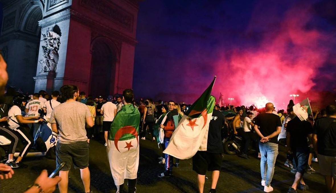 بالفيديو: مشجع جزائري يدهس عائلة بسيارة... قتلى وجرحى