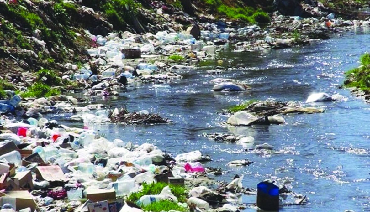 الأمن المائي للبنانيين مهدّد ولا حلول جدّية: المياه الجوفية ملوّثة!
