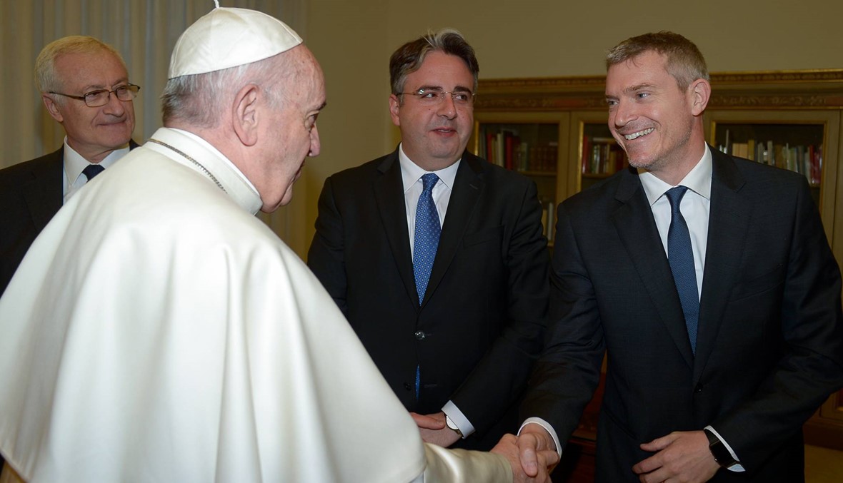 الفاتيكان يعلن تعيين الإيطالي ماتيو بروني متحدّثا باسمه